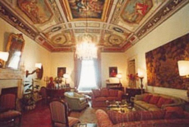 Palazzo Dalla Casapiccola Bed & Breakfast Macerata Bagian luar foto