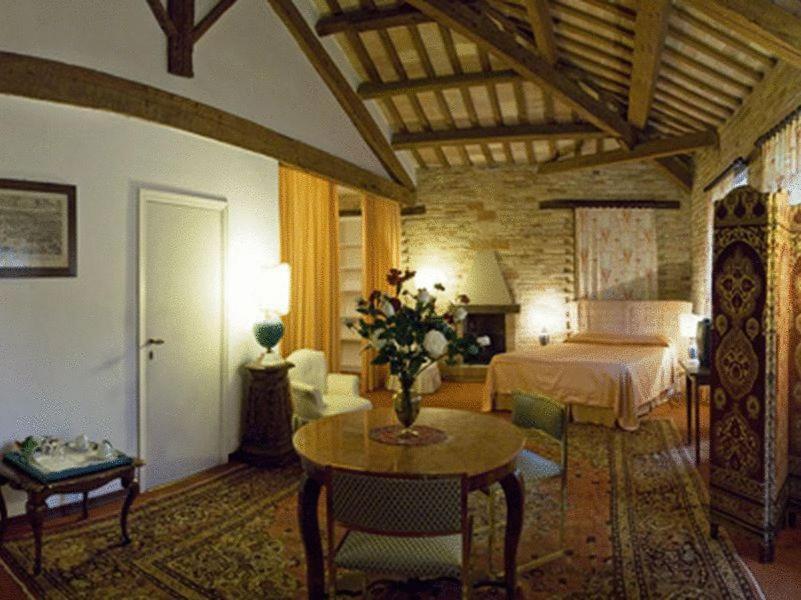 Palazzo Dalla Casapiccola Bed & Breakfast Macerata Ruang foto